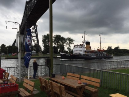 Foto: Brückenterrassen und Schiffsbgrüßungsanlage